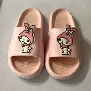 My Melody Pillow Slides